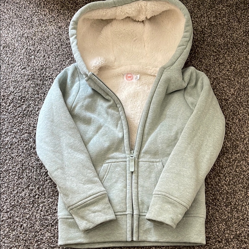Cozy Kids Sherpa Hoodie in Green. Worn once
